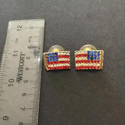 Vintage American flag rhinestone clip on earrings