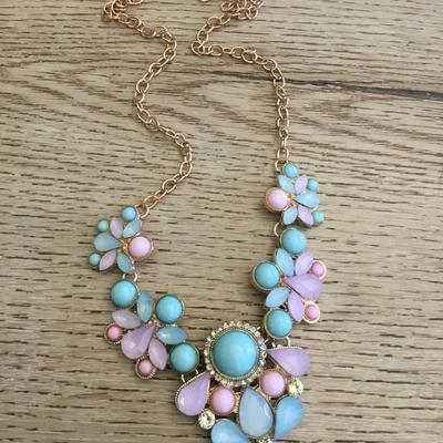 Super cute, cotton candy, colored rhinestone, gold tone, statement, necklace