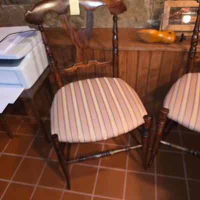 Set of Six Beautiful Dining Chairs