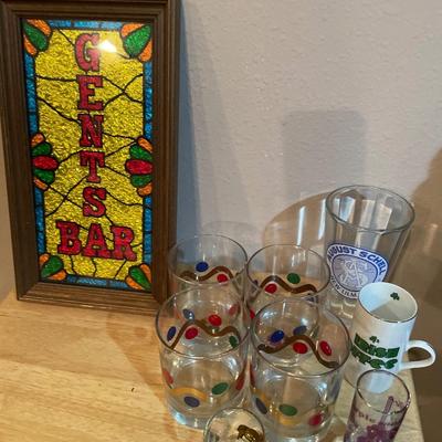 Gents Bar and glasses