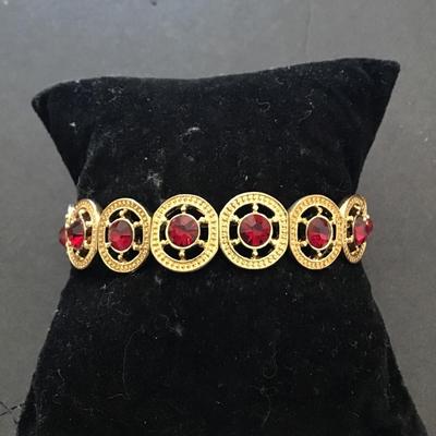 Red Rhinestone fashion bracelet