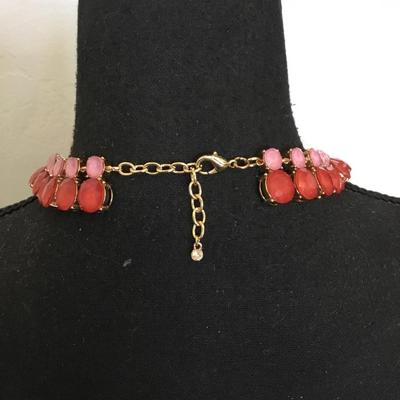 Beautiful very nice gold tone, two toned, pink, grapefruit, red rhinestone statement, necklace, high end