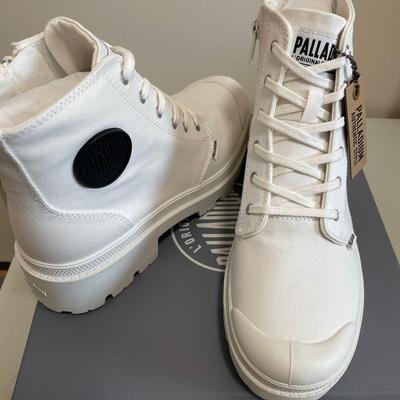 New Palladium Boots Pallabase Twill White Size 9