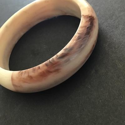 Vintage marbled cuff