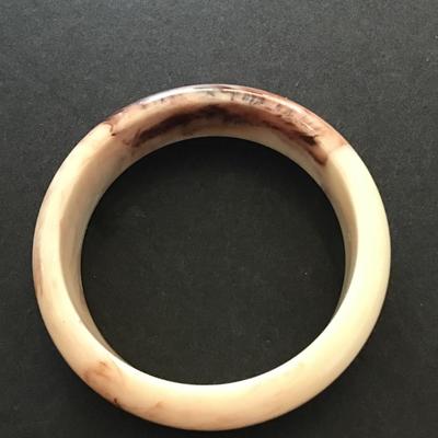 Vintage marbled cuff