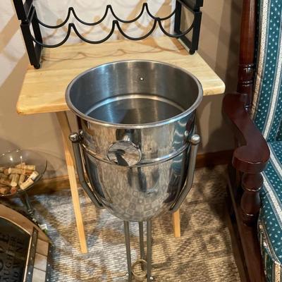 Ice bucket and wine rack