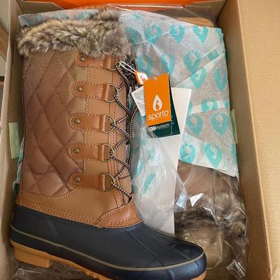 New Sporto Waterproof Boots Size 9