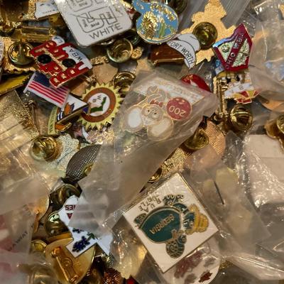 Large amount of vintage bowling pins