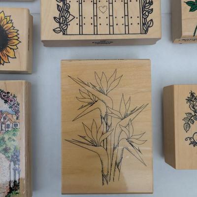 Lot of 17 Wooden Rubber Stamps Flowers Garden Sunflowers Tulips Roses Crafting