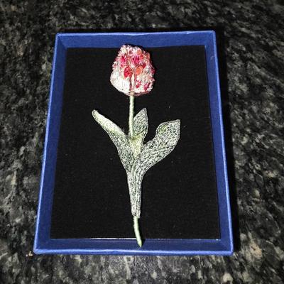 Trovelore Brooch