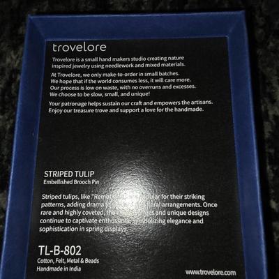 Trovelore Brooch
