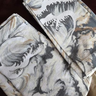Set of 8 Napkins