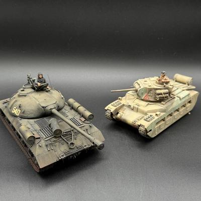 LOT 63H: Vintage WWII Fighter Plane and Tank Models