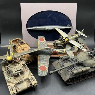 LOT 63H: Vintage WWII Fighter Plane and Tank Models