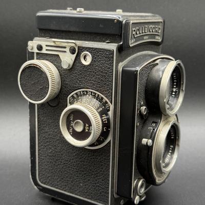 LOT 64H: Vintage/Antique Cameras and Camera Accessories - Rolleicord & more!