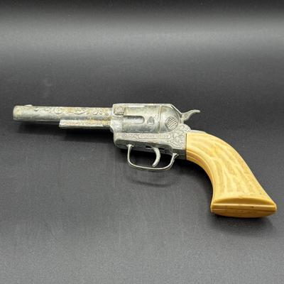 LOT 68H: Vintage Miniature Sewing Machine, + Toy Gun & Telephone