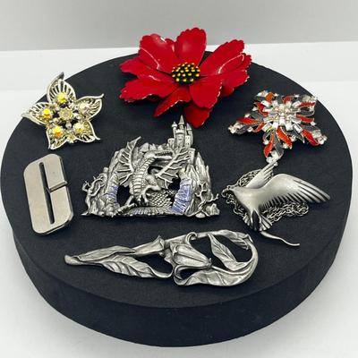 LOT 100J: Unique Brooches/Pins Including Large Dragon Brooch