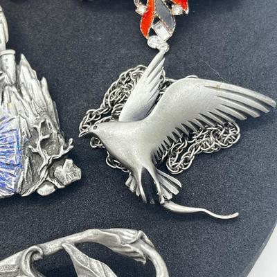 LOT 100J: Unique Brooches/Pins Including Large Dragon Brooch