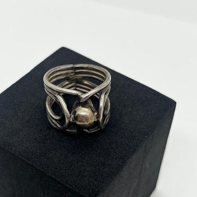 Sale Photo Thumbnail #391