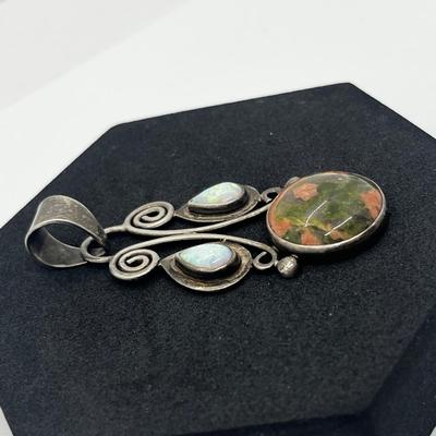 Sale Photo Thumbnail #583