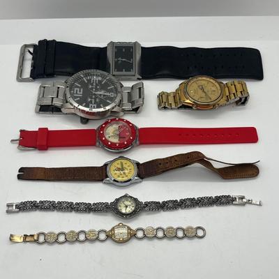 LOT 127J: Vintage Watch Collection (Untested): Fender, Bulova, Snoopy and More!