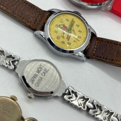 LOT 127J: Vintage Watch Collection (Untested): Fender, Bulova, Snoopy and More!