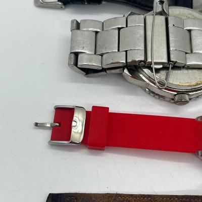 LOT 127J: Vintage Watch Collection (Untested): Fender, Bulova, Snoopy and More!