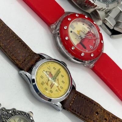 LOT 127J: Vintage Watch Collection (Untested): Fender, Bulova, Snoopy and More!