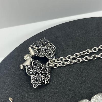 LOT 128J: Large Collection of Vintage Brooches/Pins Including New In Box "Mothers" Pin