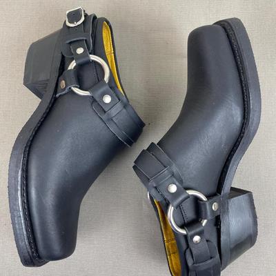 New Frye Moto Boots Size 7.5
