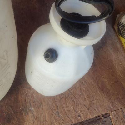 Set of Three Garden Pump Sprayers