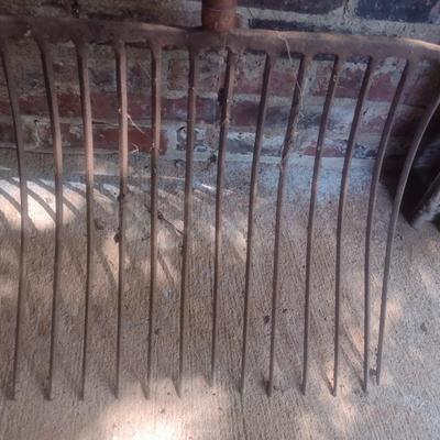 Vintage 14 Tine Ensilage (B4)