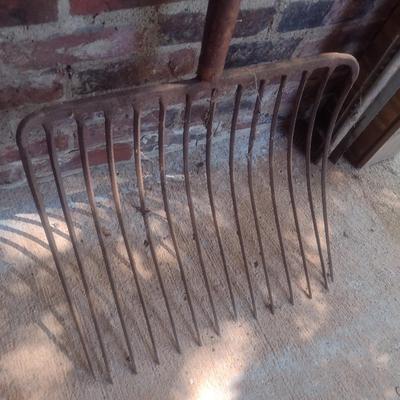 Vintage 14 Tine Ensilage (B4)
