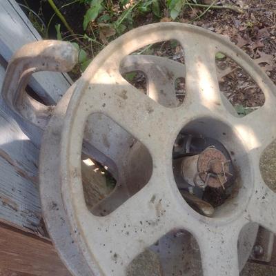 Cast Aluminum Sprayer Hose Reel