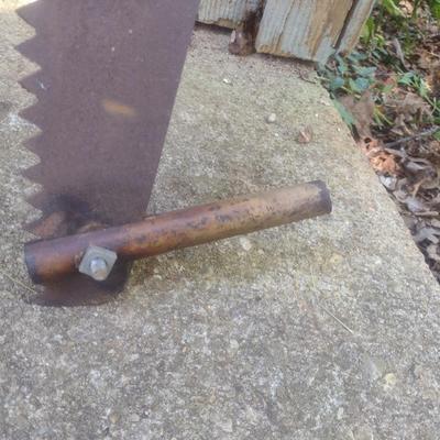 Vintage Coarse Cut Log Saw (B4)