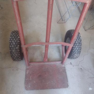 Hand Truck with Pnuematic Tires