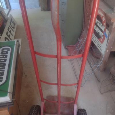 Hand Truck with Pnuematic Tires