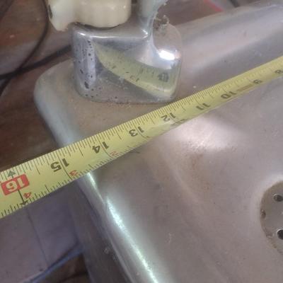 Vintage Oasis Stand Up Water Fountain