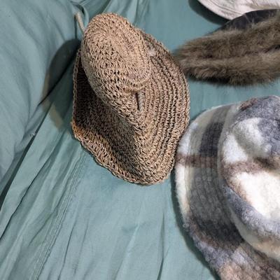 Various Brands Of Women's Hats Casual & Sun Hats (OB)