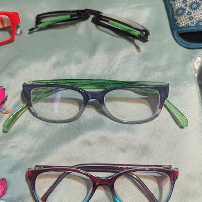Variety Of Reading Glasses #2 (PB)