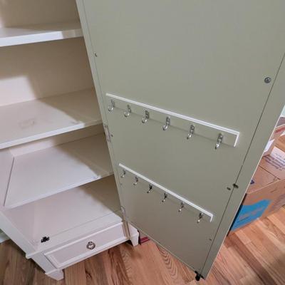 Jaclyn Place Mirrored Chest With 1 Drawer (PB)