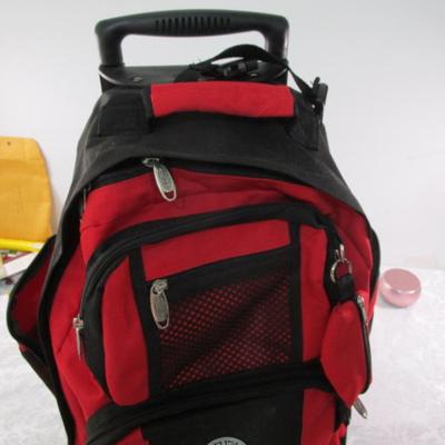 Sale Photo Thumbnail #38: Has attached coin purse & 5 zippered compartments, padded straps, 