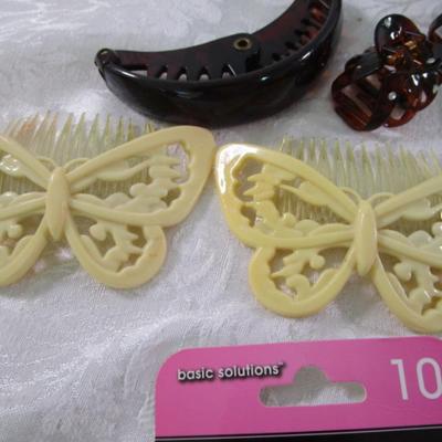 Sale Photo Thumbnail #52: 5 new headbands, 2 Vintage butterfly hair combs, 1 large hair clip, 2 pkg of new snap clips (1 is partial), 1 partial pkg new mini snap clips, 1 new pkg prong hair clips, 1 Minnie Mouse clip, 8 decorative hair clips, Conair hair trimmer