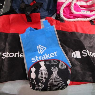 Sale Photo Thumbnail #95: 2 shopping bags, 1 backpack, 1 messenger bag, 1 small shopping bag, 1 makeup bag, 1 beach bag