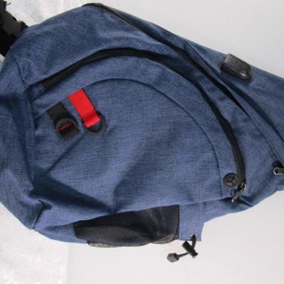 Sale Photo Thumbnail #107: 2 shopping bags, 1 backpack, 1 messenger bag, 1 small shopping bag, 1 makeup bag, 1 beach bag