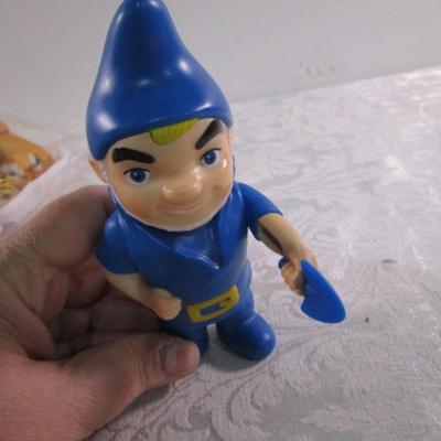 Sale Photo Thumbnail #147: Gnomeo is from the animated movie Sherlock Gnomes, see pictures
