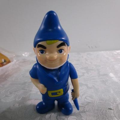 Sale Photo Thumbnail #145: Gnomeo is from the animated movie Sherlock Gnomes, see pictures