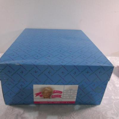 Sale Photo Thumbnail #153: #1556, in box, 13" tall