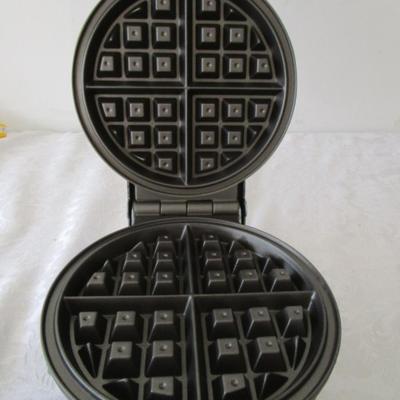 Sale Photo Thumbnail #158: Has various settings, and waffle tone, See pictures