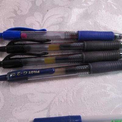 Sale Photo Thumbnail #223: 4 Pilot pens, 3 Tul pens, 2 Sharpie pens, 1 - .7 Papermate Ink Joy, 4-.10 Papermate Ink Joy, 3 Papermate stick pens, 4 misc. pens, OOLY fountain pen with 3 refills